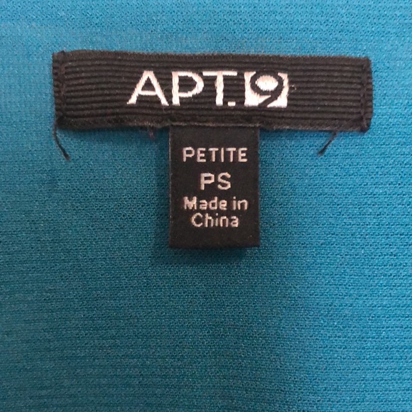 Apt. 9 Sleevless Top Women's Petite Small - Picture 2 of 7